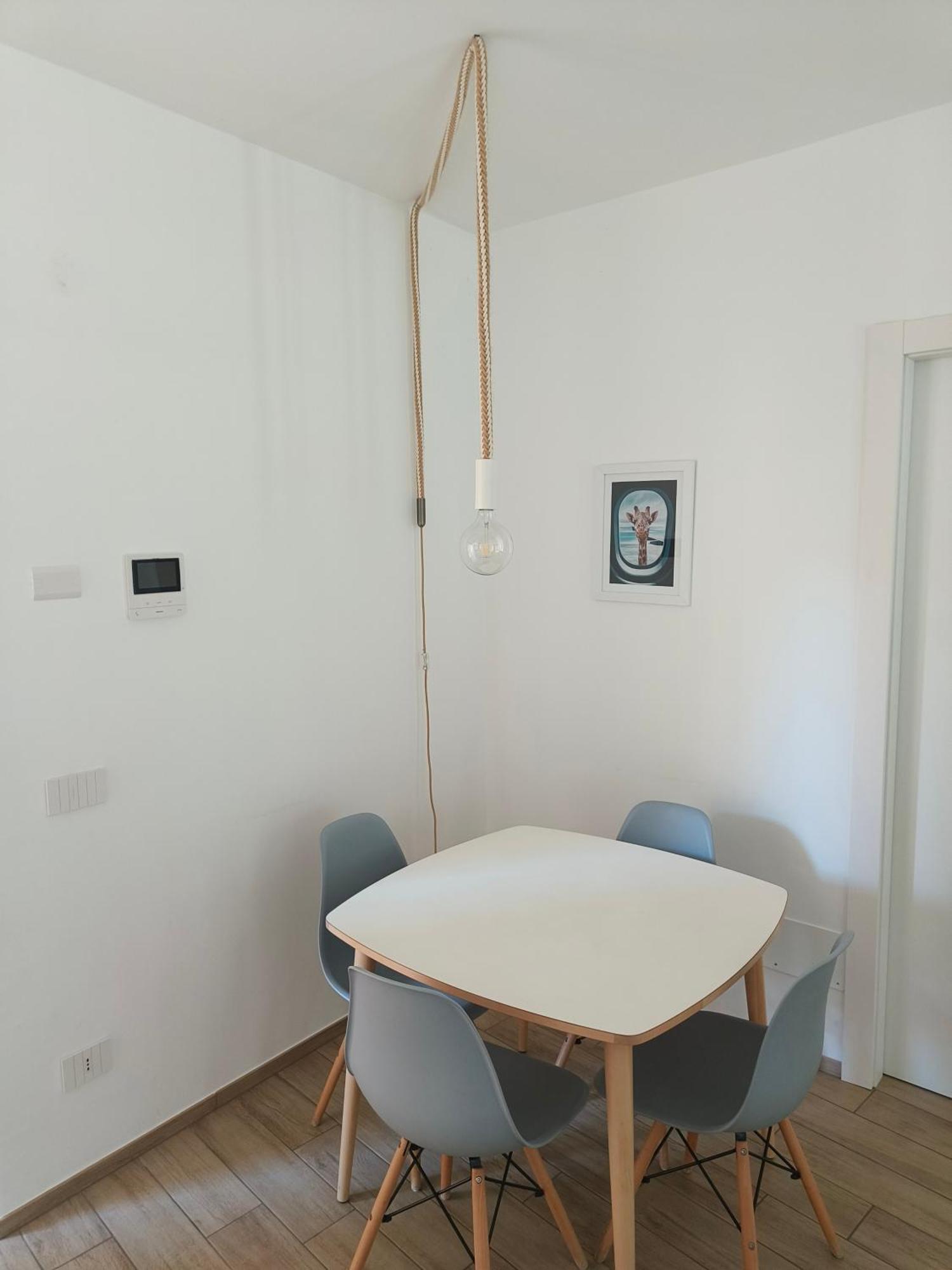 Apartment Near To Como - Donkey'S House Tavernerio Экстерьер фото